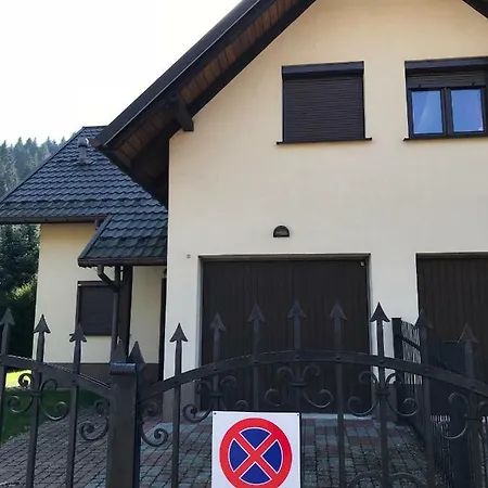 Apartment Jagielonska 179/1 *